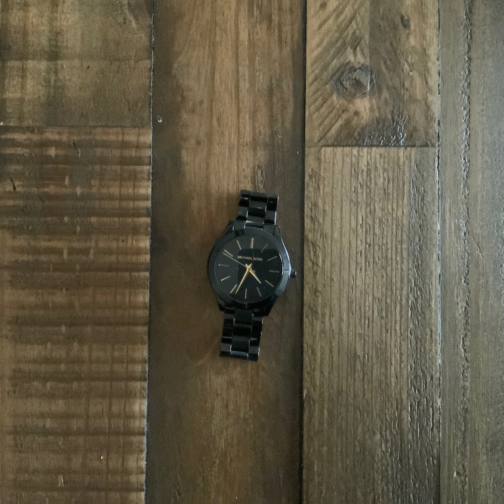Michael Kors Slim Runway Watch. Black